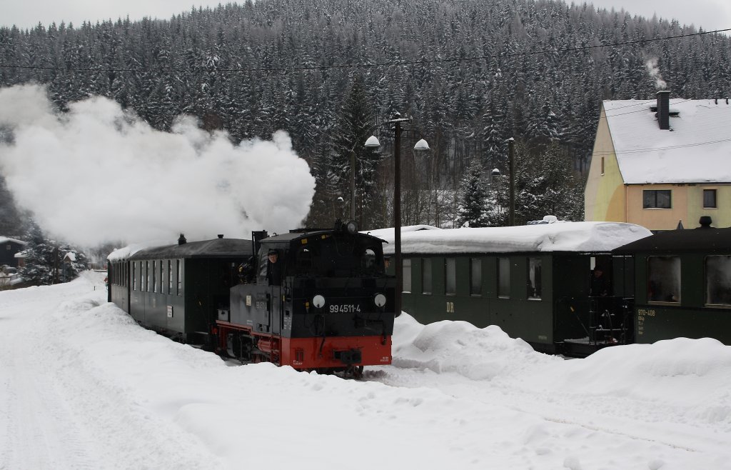 99 4511, genannt Meppl im Bahnhof Schmalzgrube. (13.02.2010)
