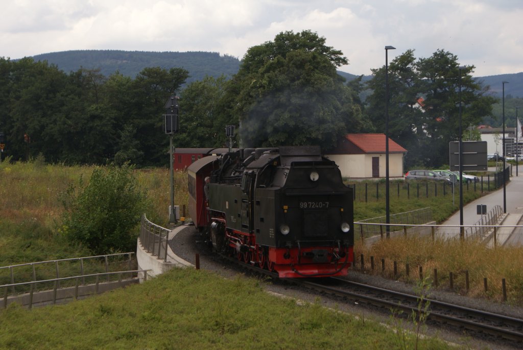 99 7240-7 mit dem N 8932 vom Brocken nach Wernigerode bei der Einfahrt in Wernigerode am 08.08.2010