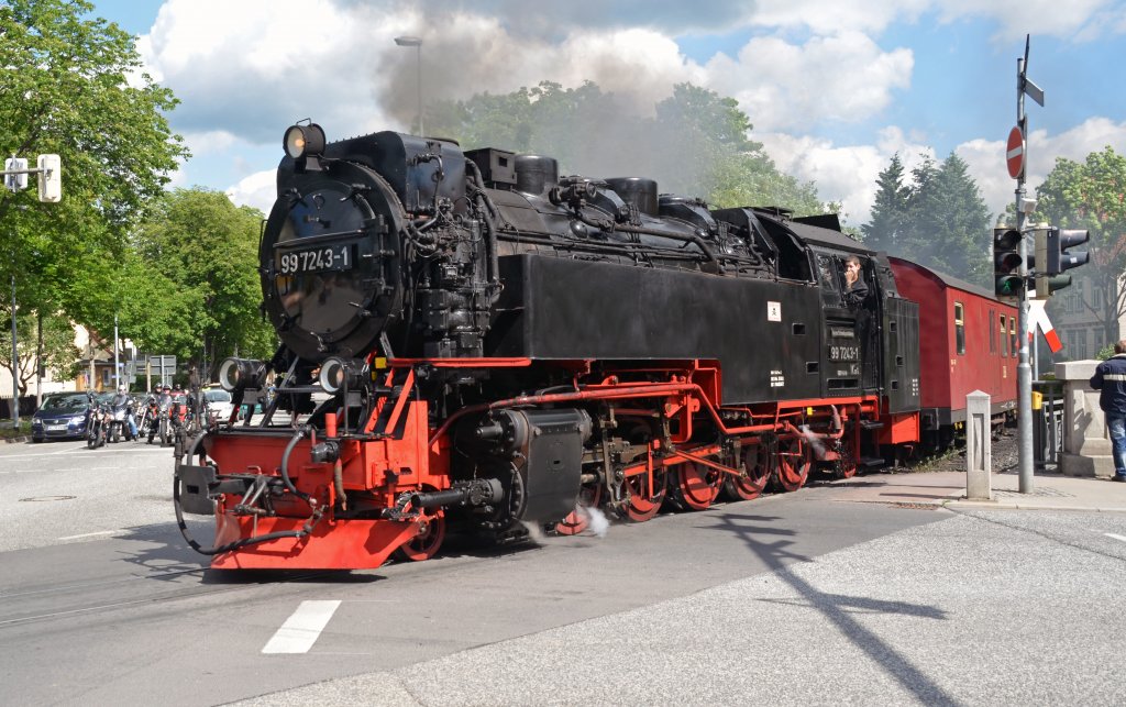 99 7243 befrderte am 09.06.12 einen Regelzug durch Wernigerode zum Brocken.