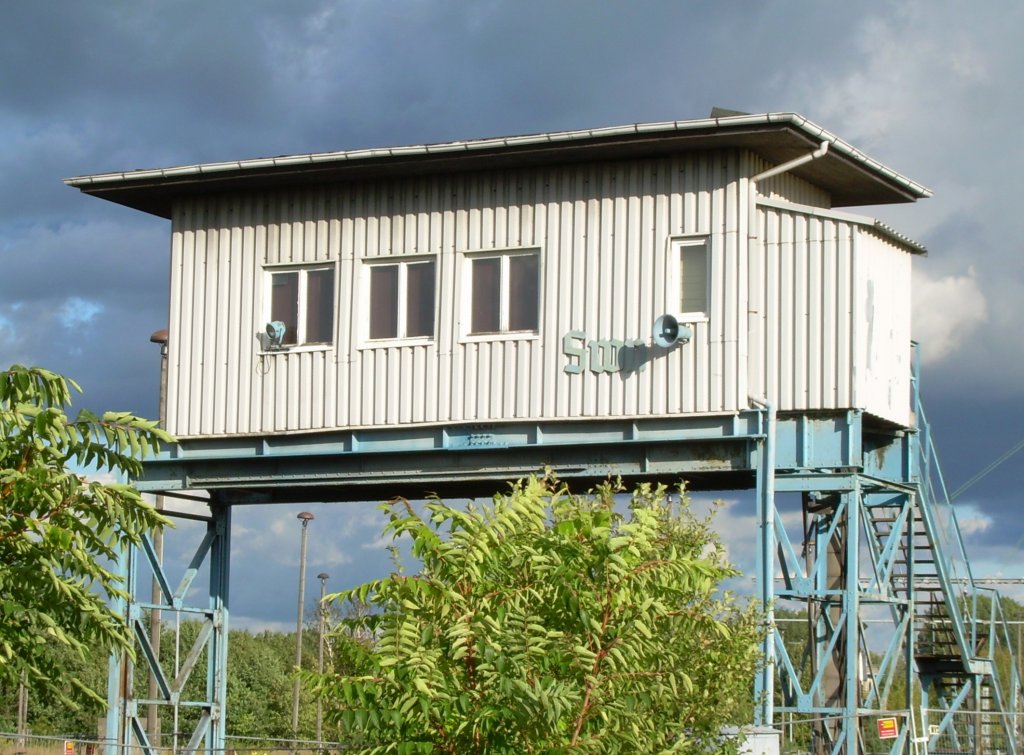 9.9.2007 Berlin-Schneweide. Stellwerk Swn, Siemens & Halske 1912 - mittlerweile abgerissen.
