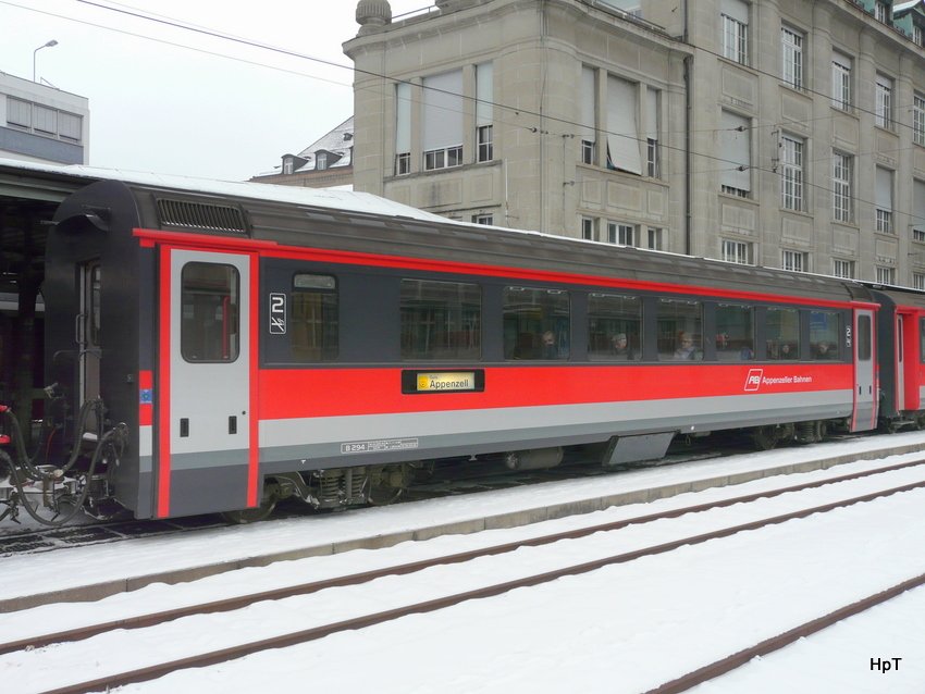AB - Personenwagen 2 Kl. B 294 im AB Bahnhof in St.Gallen am 10.01.2010