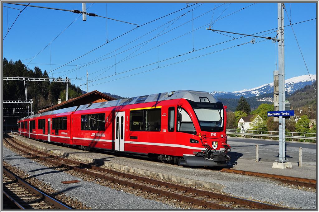 ABe 4/16 3103  Hortensia von Gugelberg  in Reichenau-Tamins. (24.04.2013)