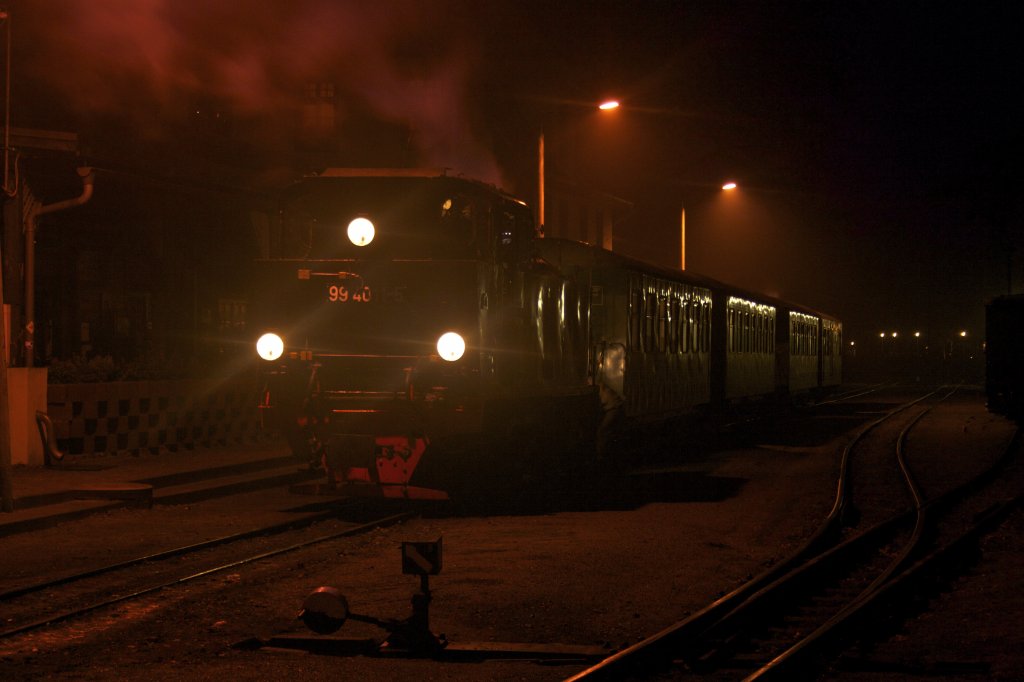 Abendzug: Ankunft des  Rasenden Roland  in Ghren. (02.02.2011)