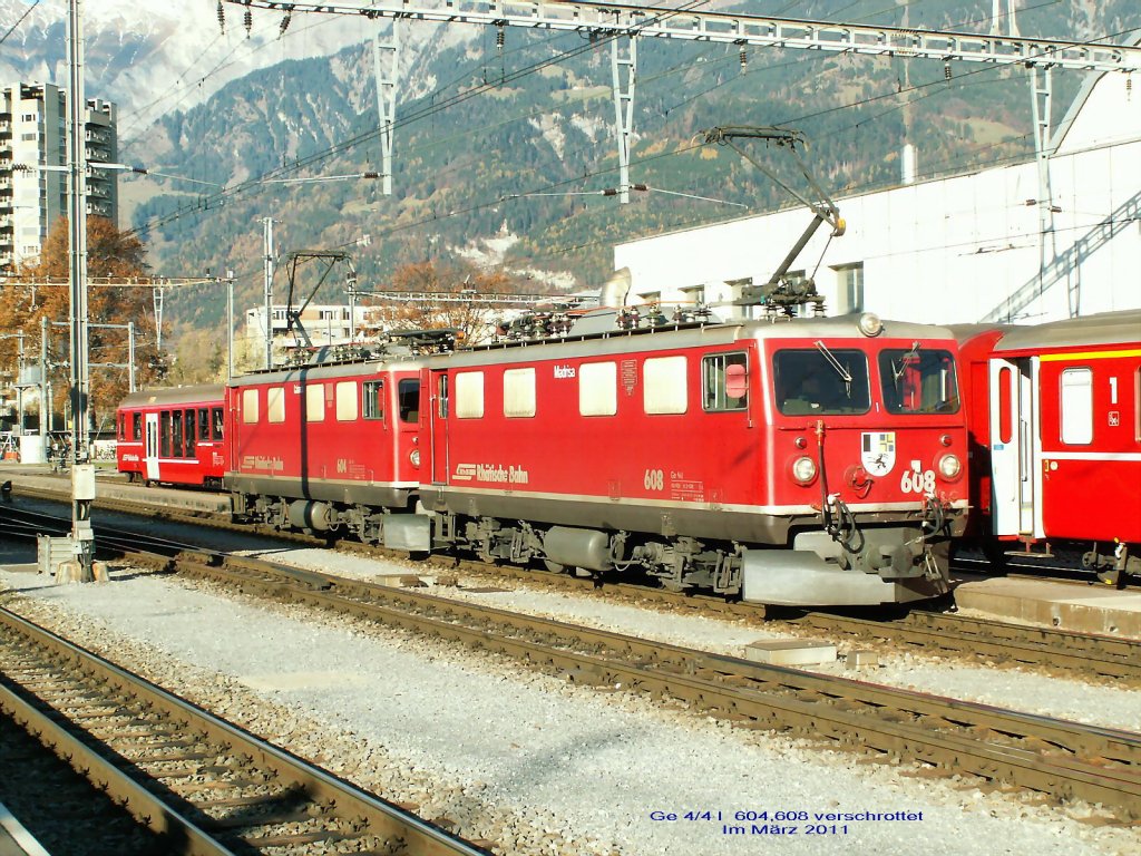 Abschied von den Ge4/4 I Loks der RhB.Nr.604 und 608,hier am
16.11.06 in Landquart,gingen im Mrz 2011 den Weg zur Verschrottung.

