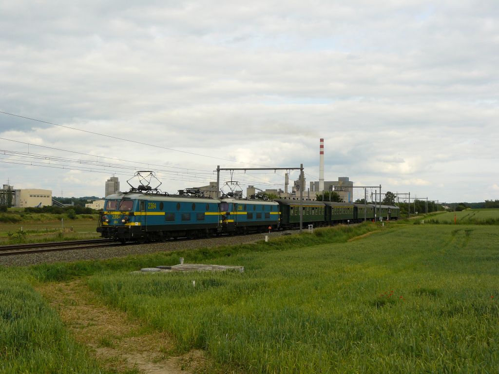 Abschied reeks 23 (Baureihe 23). Bei Mons 23-06-2012.