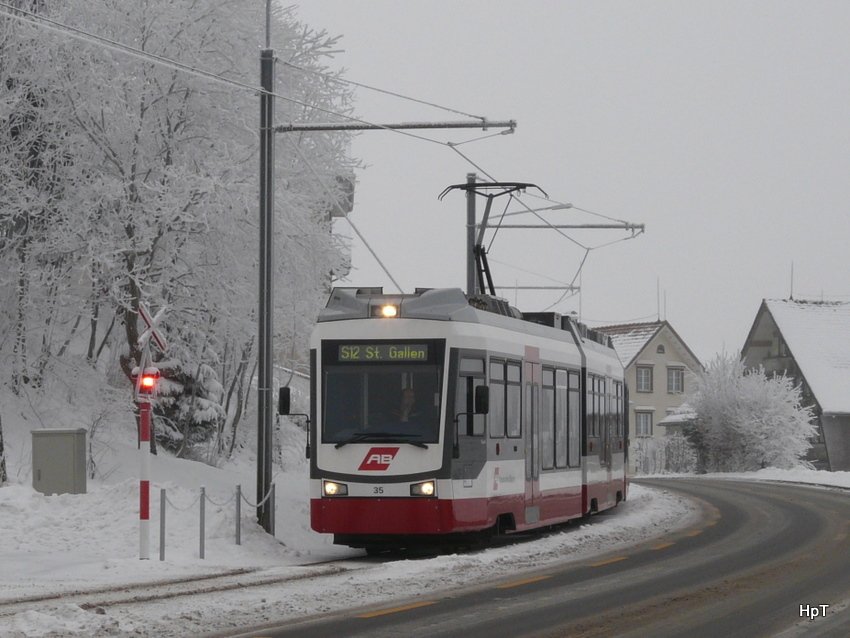 AB/TB - Triebwagen Be 4/8 35 Kurz vor der Endhaltestelle in Trogen am 10.01.2010