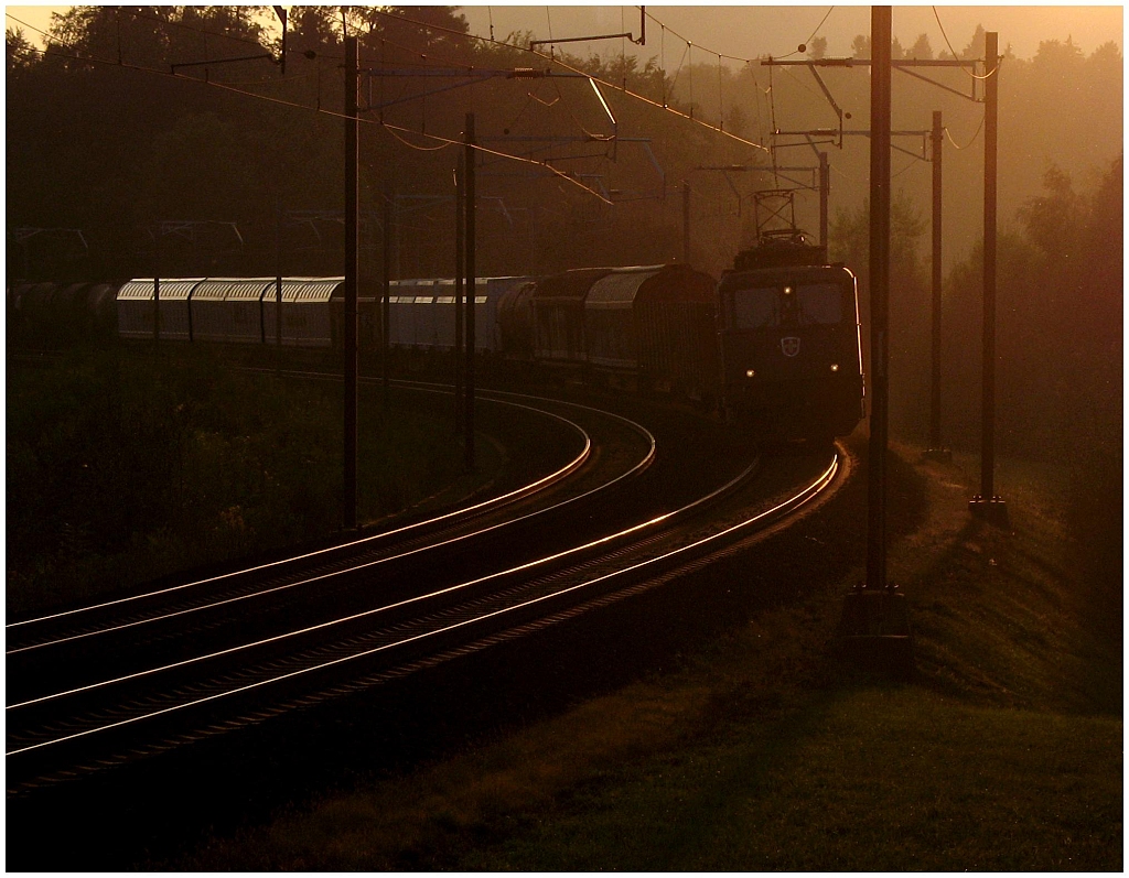 Ae 6/6 vor Mellingen - Heitersbergstrecke.