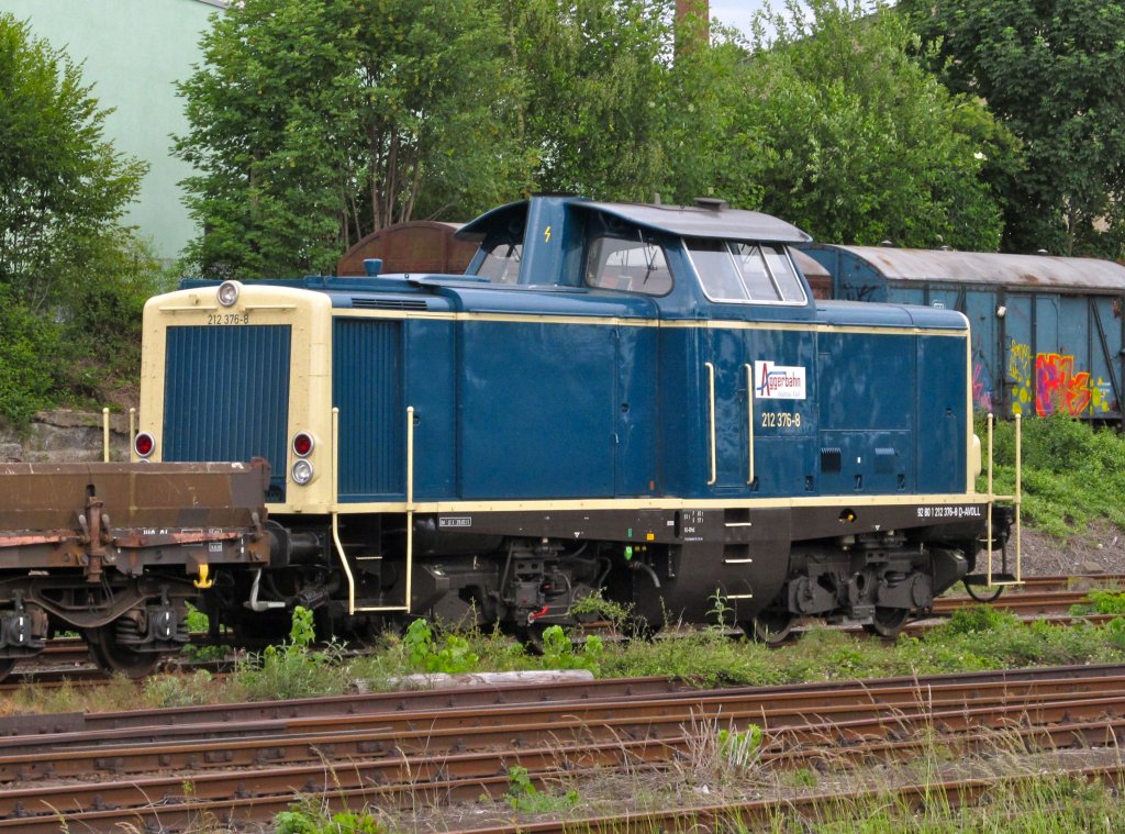Aggerbahn 212 376-8 am 28.5.2011 in Bonn-Beuel