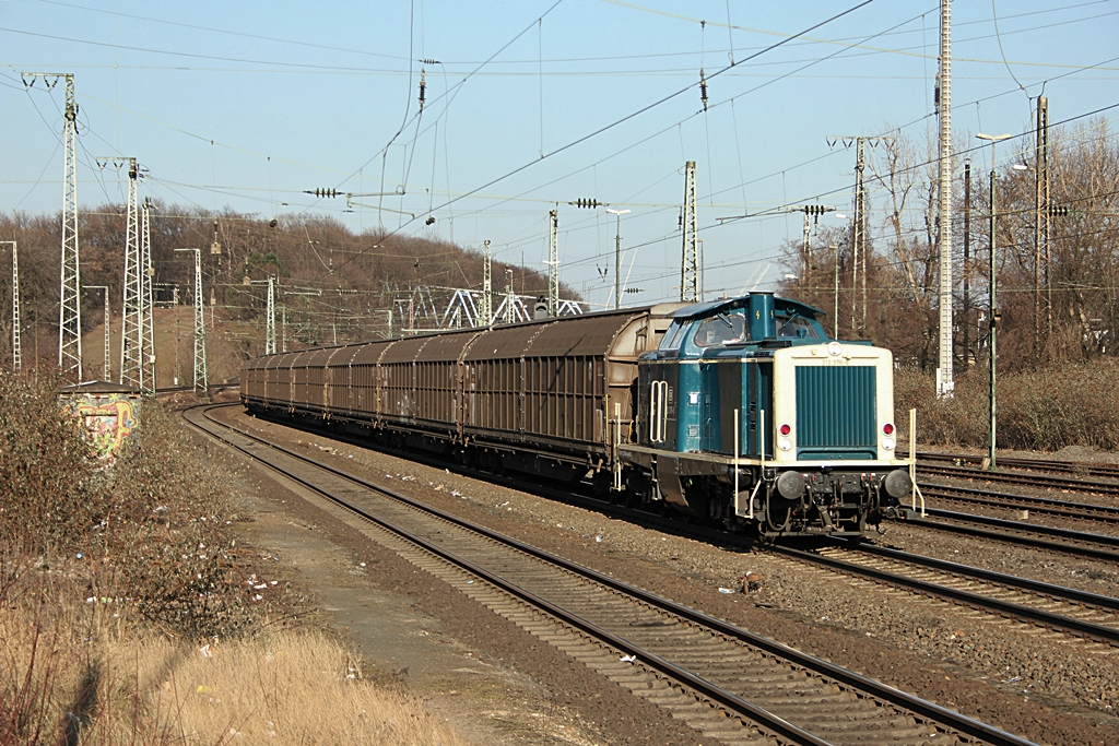Aggerbahn 212 376-8 i.E. fr die RSE in Kln West am 10.2.2012 