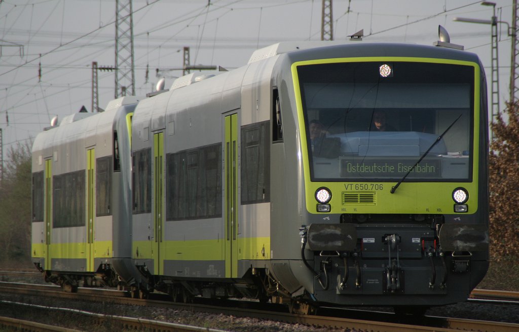 Agilis VT650 706 und 704 (Ostdeutsche Eisenbahn) am 25.3.11 in Ratingen-Lintorf