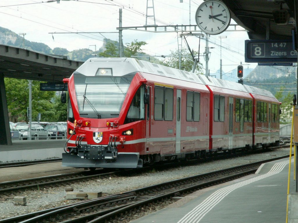 Allegra Triebzug ABe 8/12 3504  Dario Cologna  am 11.05.10 beim umsetzen in Landquart.