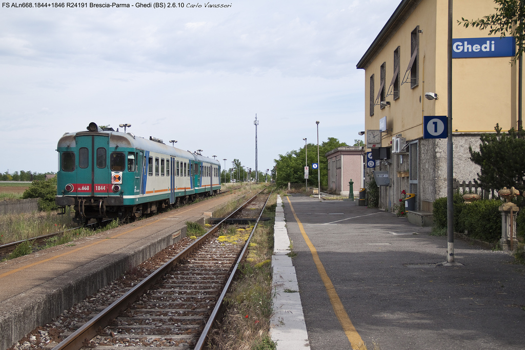 ALn668 serie 1800 als regionale Brescia-Parma, hier in Ghedi Bahnhof