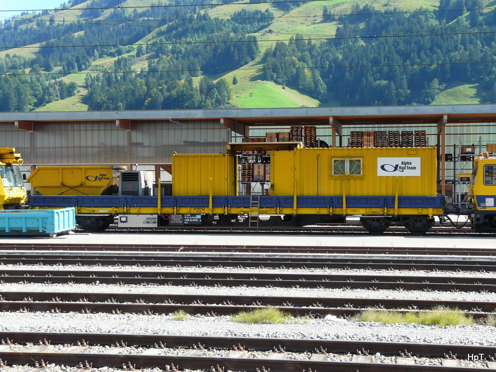 Alpha Rail Team - Materialwagen Res 33 80 399 8 079-6 in Frutigen am 17.09.2012