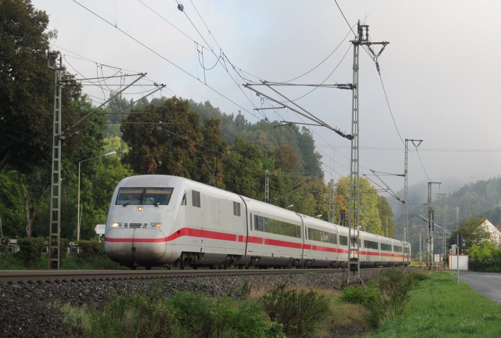 Als Ersatz fr ICE 1503 durchfhrt am 19. September 2012 ein 402er das Kronacher Stadtgebiet.