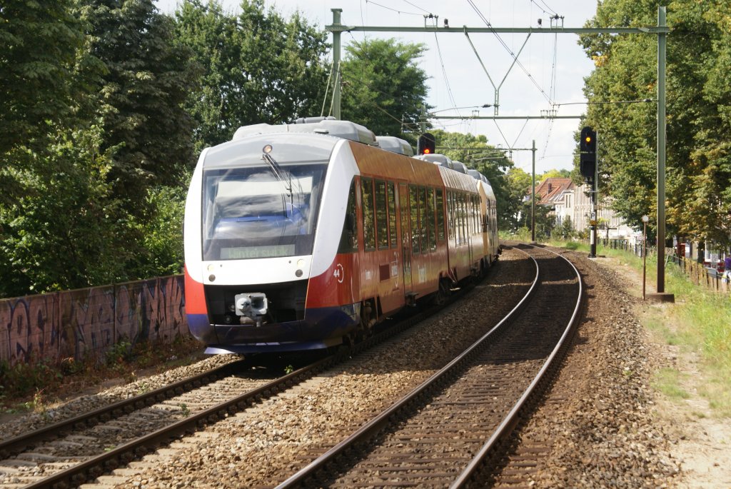 Alstom Coradia Lint 41/H von Syntus,vorsite 44,hinten 29
Arnhem Velperpoort 12-09-12