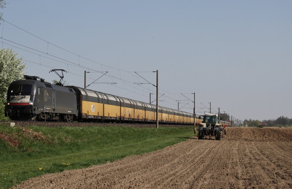 Altmann mit ES 64 U2 -005 am 20.04.2011 in Kfering.