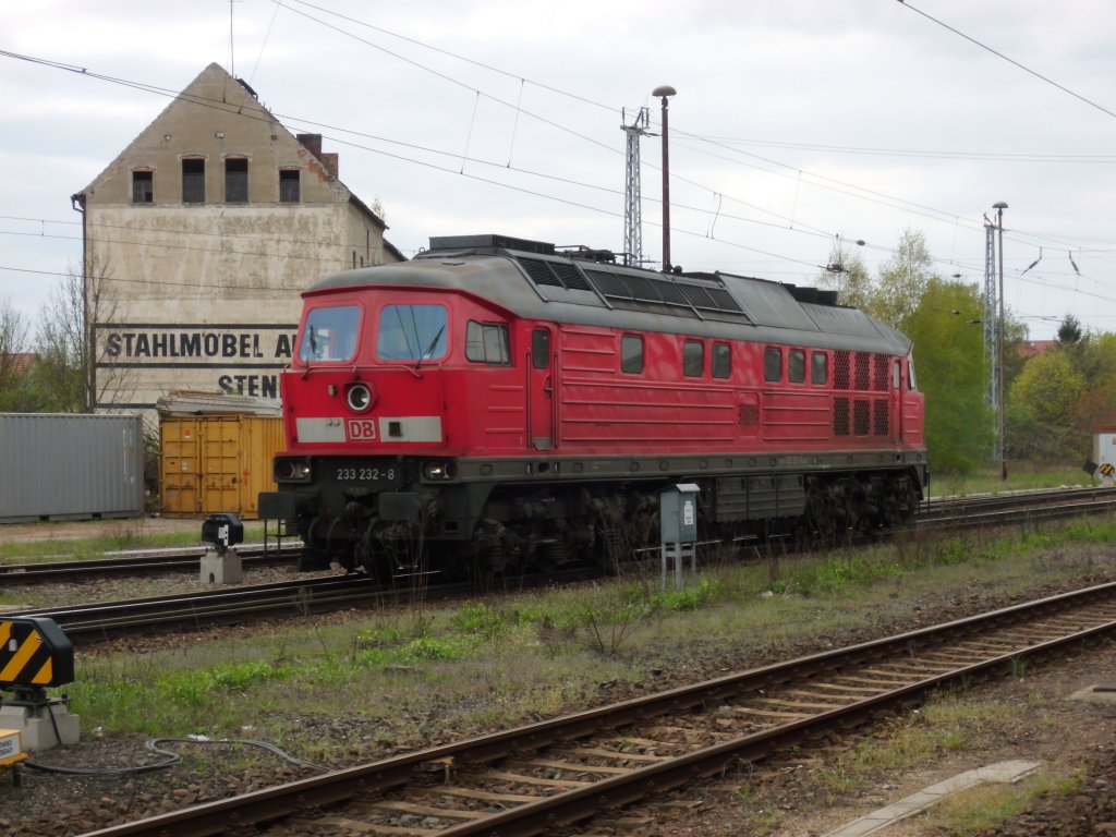 Am 01.05.2013 kam 233 232 vom Gefechtsbungszentrum Letzlingen zurck nach Stendal und fuhr weiter in Richtung Magdeburg Rothensee.