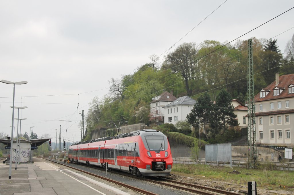 Am 01.05.2013 steht 442 224 in Coburg auf Gleis 6 abgestellt.