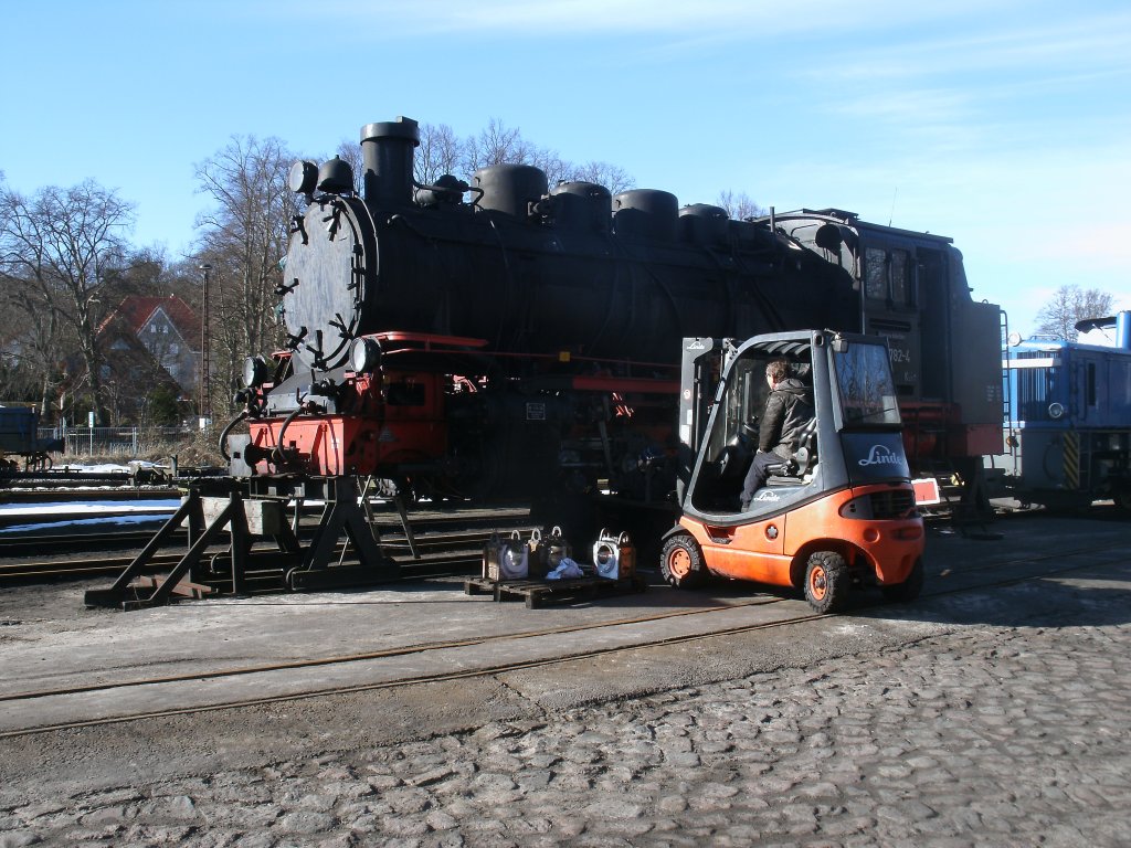 Am 01.Mrz 2013 fanden in Putbus an 99 1782 Reparaturarbeiten statt.