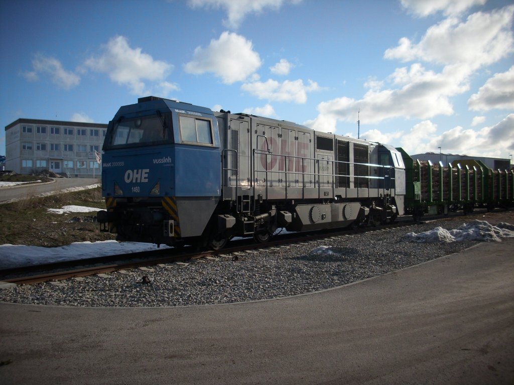 Am 05.Mrz 2010 traf ich die G2000 von der OHE in Mukran.Die Lok trgt bei der OHE die Nummer 1460.