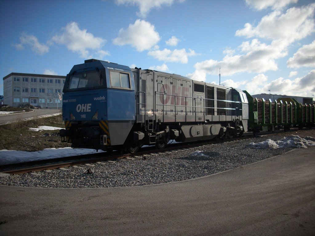 Am 05.M�rz 2010 traf ich die G2000 von der OHE in Mukran.Die Lok tr�gt bei der OHE die Nummer 1460.