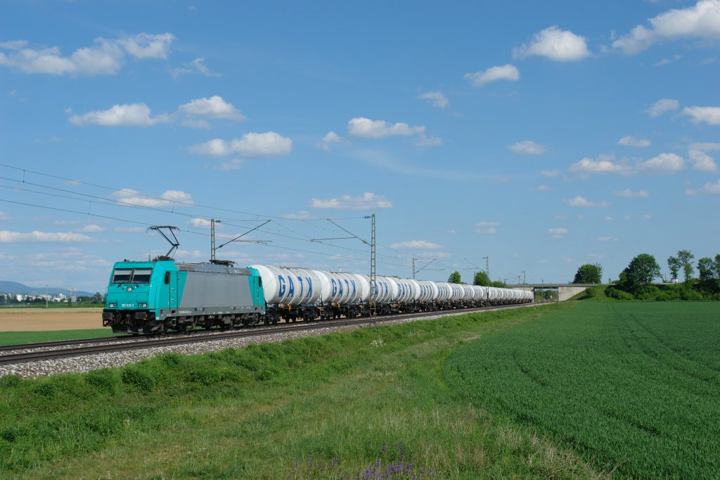 Am 08.05.2012 ist die DB-Leihlok 185 610 mit dem GATX-Zug Richtung Nrnberg unterwechs und konnte kurz nach Plattling bildlich festgehalten werden.