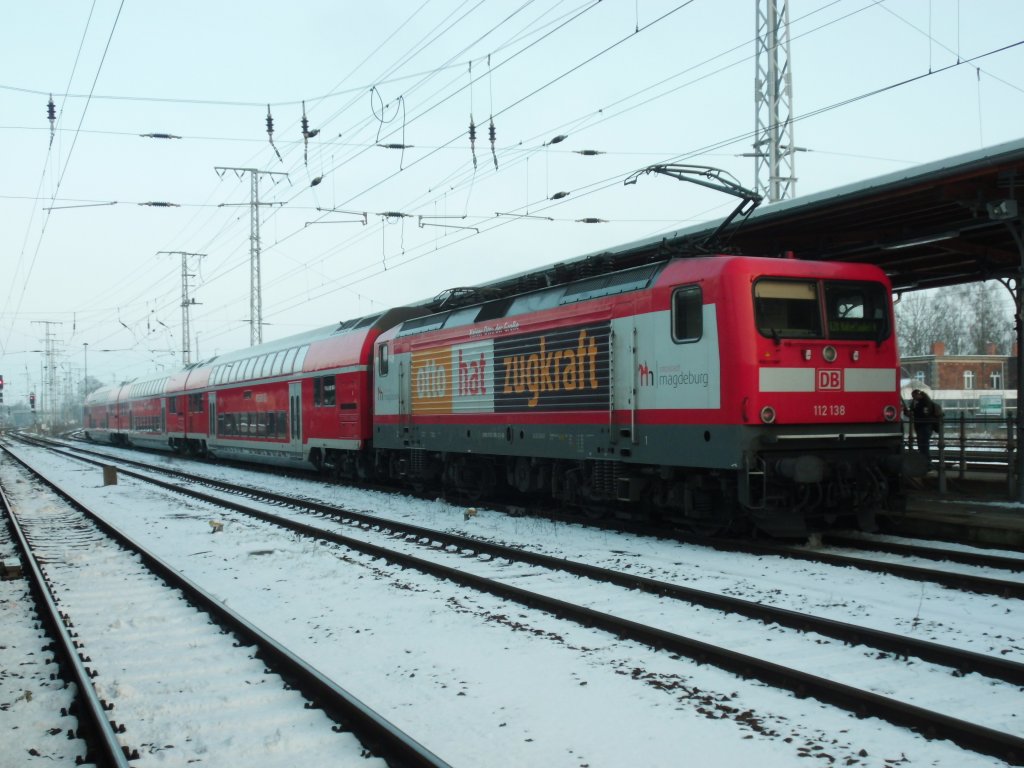 Am 10.02.2013 fuhr 112 138 auf der RE 20 Uelzen->Salzwedel->Stendal->Magdeburg->Halle(Saale).