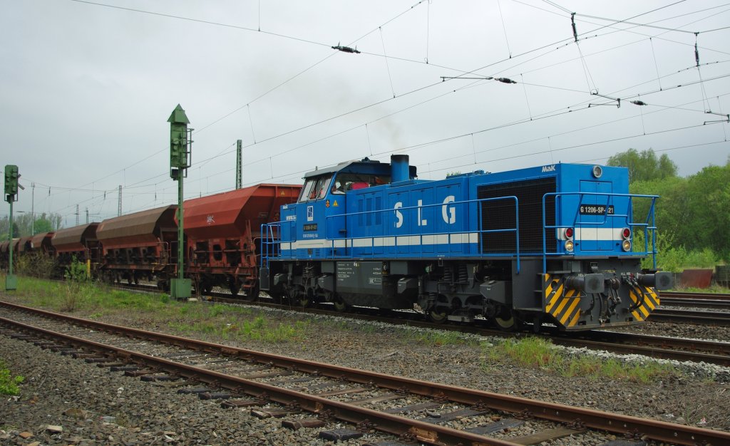 Am 10.05.2010 war die Spitzke G1206-SP-021 (275 850-6) mit ein paar Schotterwagen zu Besuch in Eschwege West.