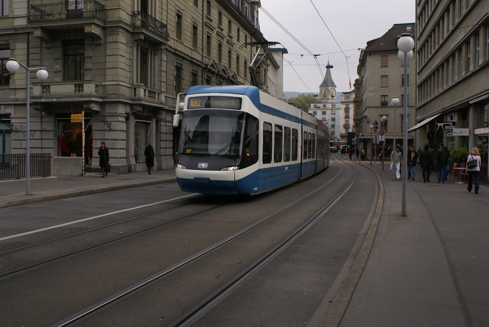 Am 12.10.10 fhrt der Be 5/6 3008 vom Paradeplatz Richtung Stockerstrasse.