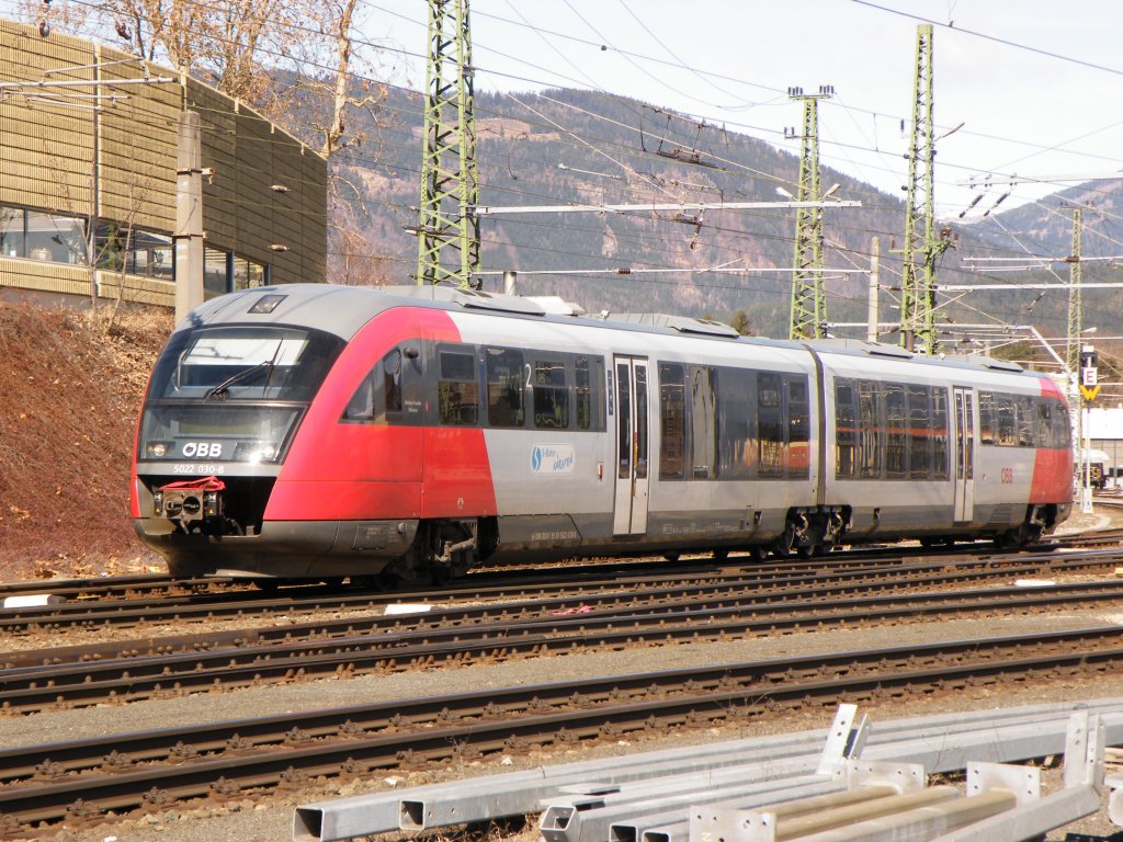 Am 12.Mrz 2012 durchfuhr 5022-030 den Bahnhof Villach-Westbahnhof Richtung Arnoldstein.