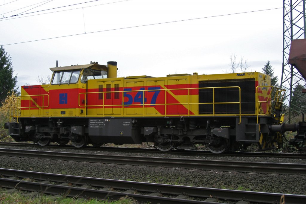 Am 14.11.09 wartet EH 547 in Ratingen-Lintorf auf Einfahrt nach Flandersbach