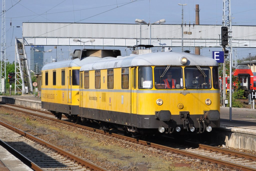 am 16.05.12 in Berlin Lichtenberg bereit zur Ausfahrt am Gleis 21