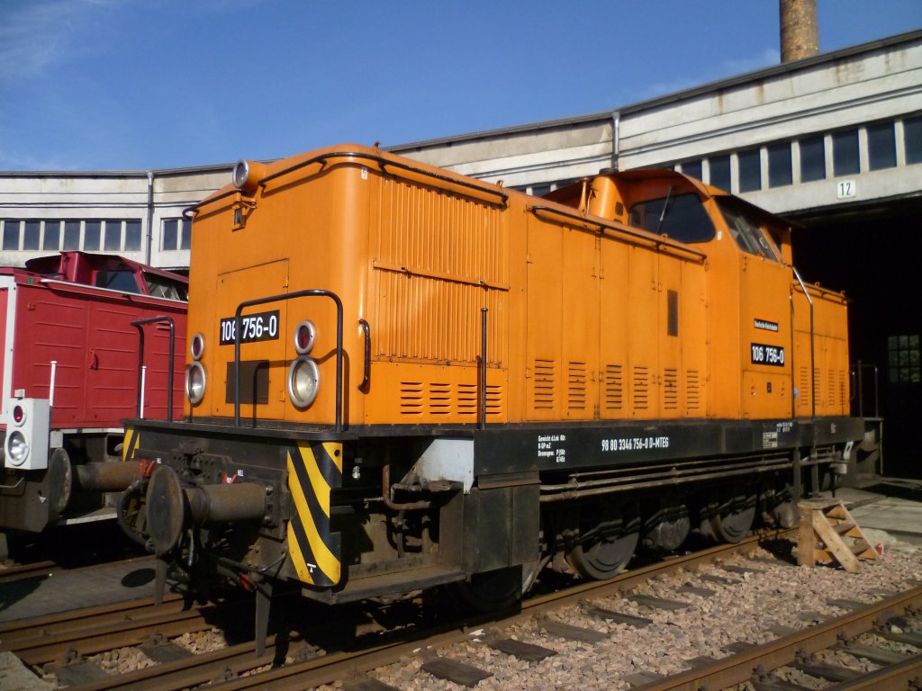 Am 16.09.12 war bei der IG Traditionslok 58 3047 e.V. Glauchau ein Bw Fest. Hier die 106 756-0.