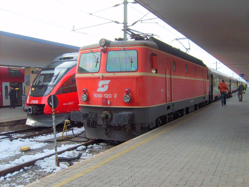 Am 17.11.2007 am Westbahnhof

1044 120-2