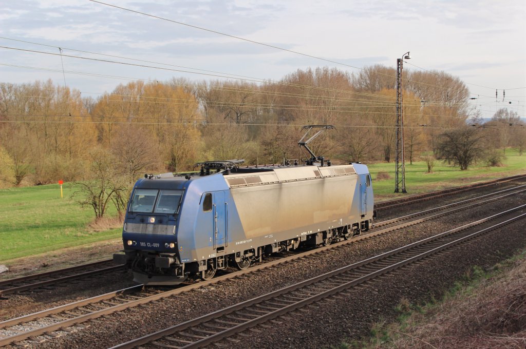 Am 17.April 2013 war VPS 185 509 auf der KBS 350 zu Gast...
Hier an der Nordausfahrt des Bahnhofs Elze (Han).