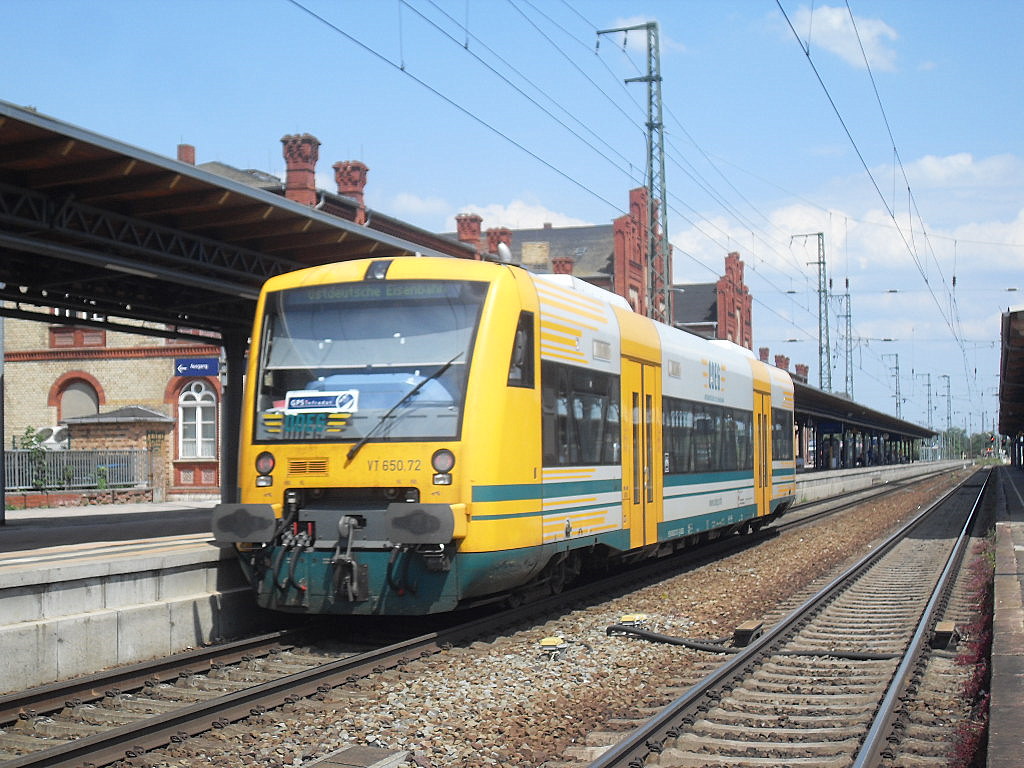 Am 18.06.2012 war ODEG VT650.72 zu Schulungszwecken in Stendal.
Der kam aus Wittenberge und fuhr ber Stendal wieder Richtung Berlin.