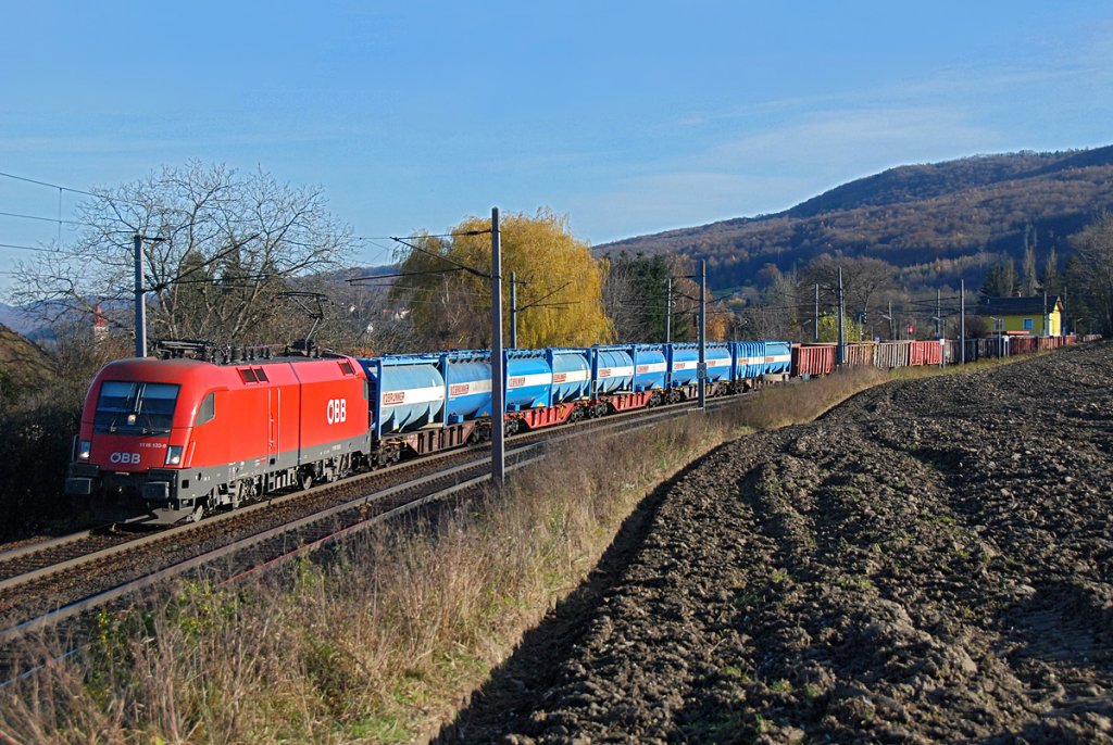 Am 19.11.2009 befrderte die 1116 133 den  Kbrunner Rbenzug  Richtung Westen. Die Aufnahme entstand um 14:01 kurz nach Hofstatt.