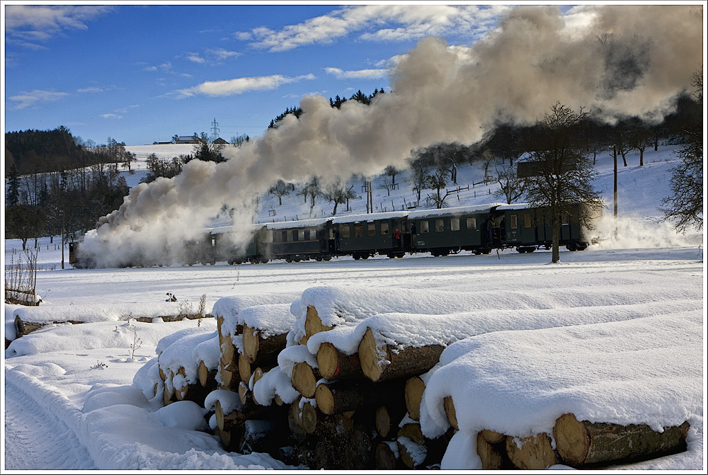 Am 19.Dezember besuchte ich die Steyrtalbahn, welche sich tief winterlich prsentierte. Nahe Sommerhubermhle.