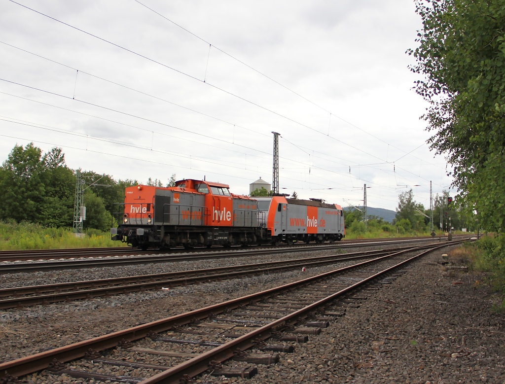 Am 21.07.2012 kam dann auch noch die 203 144-1 der HVLE mit 185 641-8 am Haken in Fahrtrichtung Norden durch Eschwege West.