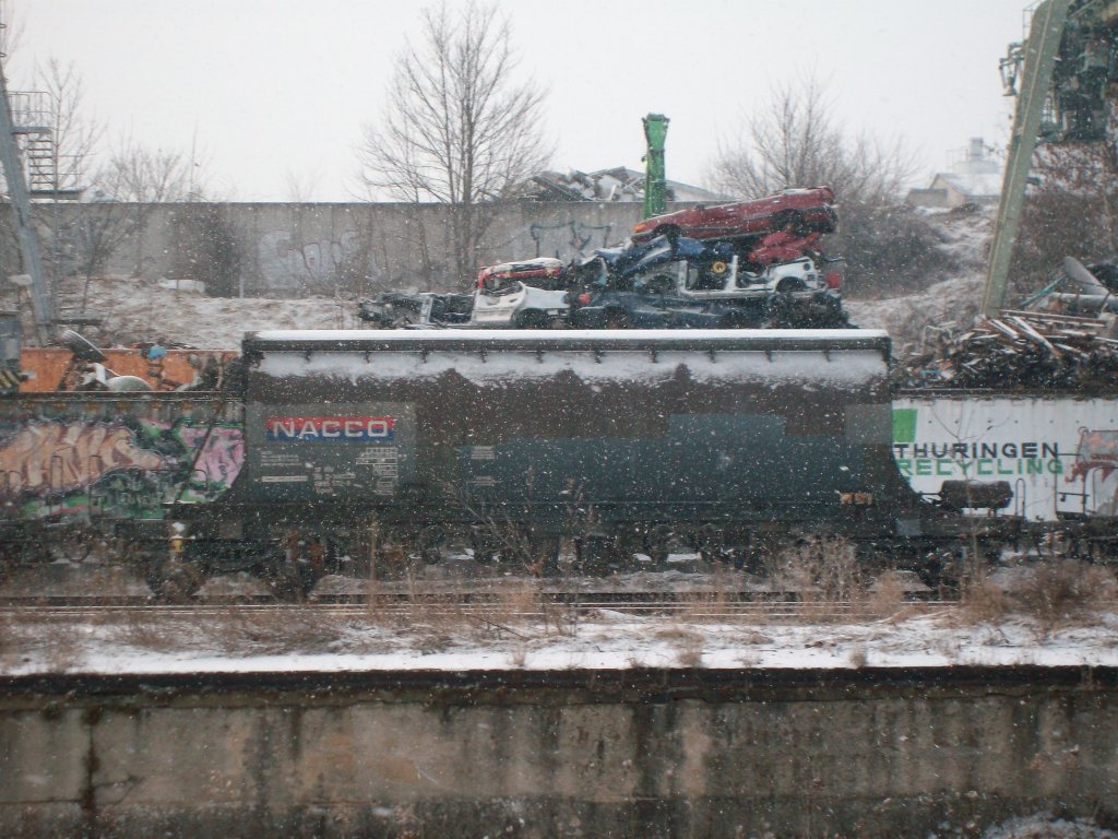 Am 22.2.2011 standen 13 leere Getreidewagen in BAD Langensalza HBF auf dem Gleis der ehemaligen Kleinbahn.Sie fhrt nach LSZ Ost,wo die Heyl Mhle ist.