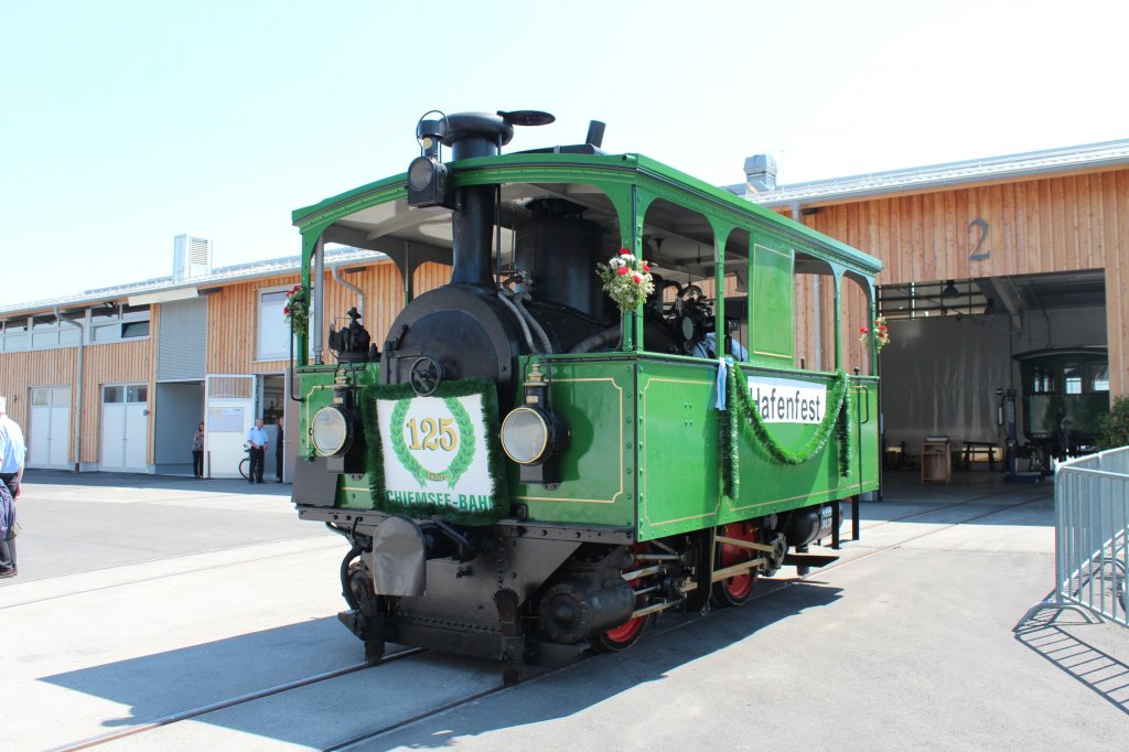 Am 26. Mai feierte die  Chiemsee-Bahn  in Prien am Chiemsee ihren 125. Geburtstag.
Leider war die Dampflok an diesem Tag nicht im Betrieb und nur vor der neuen Wagenhalle abgestellt.