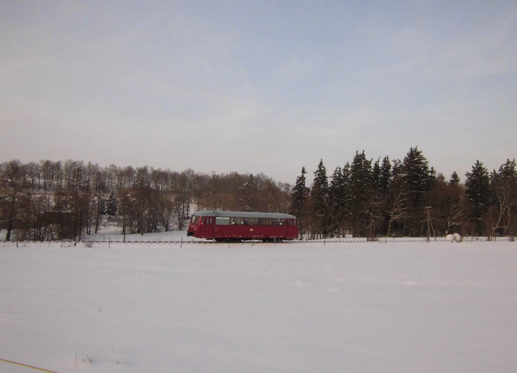Am 26.01.13 war die Wiesentatalbahn 171 056-5 unterwegs. Hier bei der Ausfahrt in Schleiz.