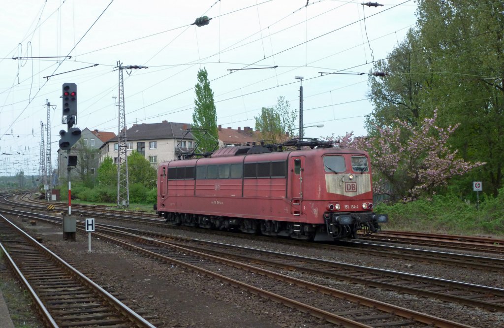 Am 30.04.2012 fuhr die letzte orientrote 151, 151 134-4 durch Osnabrck, als ich sie einen Tag vorher verpasst hatte, kam die berraschung gut und die Freude war um so grer.