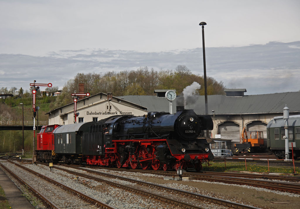 Am 3.Mai 2012 war die WFL-Lokomotive 03 2155-4 auf Abnahmefahrt. Nach der Rckkehr in Nossen erhielt die Lok ihre Zulassung und steht nun die kommenden acht Jahre fr viele Sonderfahrten zur Verfgung.

