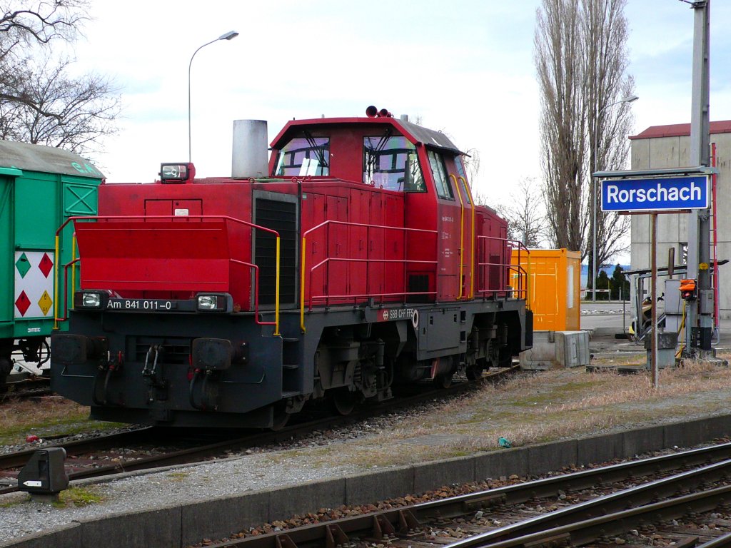 Am 841 011-0 in Bahnhof Rorschach am 28.02.2010