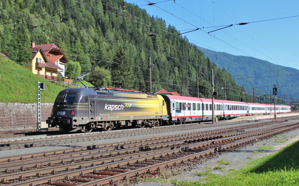 Am 9.September 2012 war 1216 210 in Mallnitz-Obervellach mit einem OIC auf dem Weg von Klagenfurt nach Salzburg Hbf.