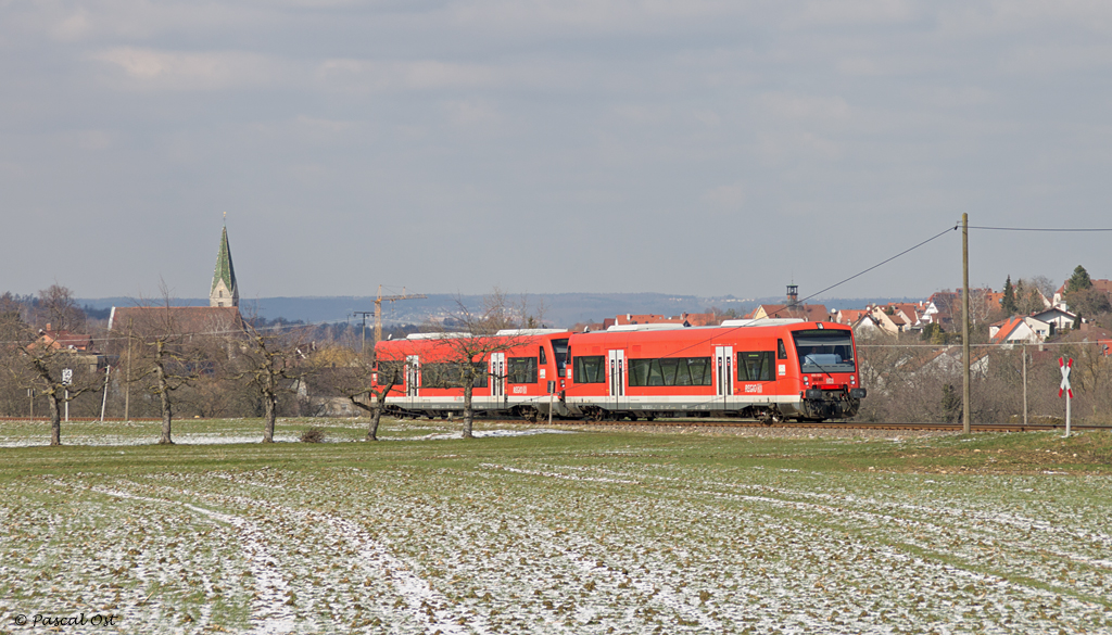 Angefhrt von 650 024 konnte ich RB 31379 heute bei Brucken aufnehmen. 