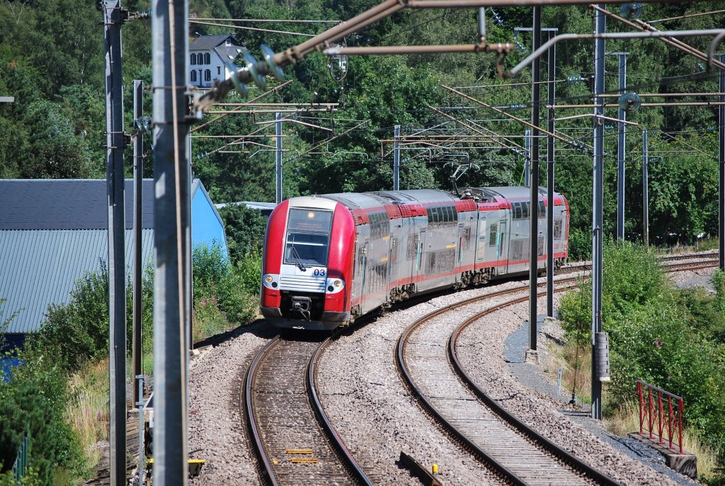 Ankunft des IR-Zuges Luxemburg-Troisvierges (Ulflingen) in der Endstation. Baureihe 2200 der CFL. August 2008