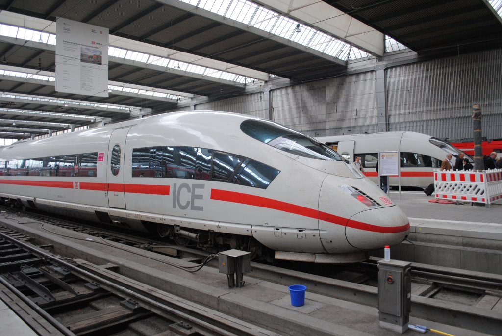 Ankunft dieses ICE am M�nchen Hf. aufgenommen am 09.06.2011