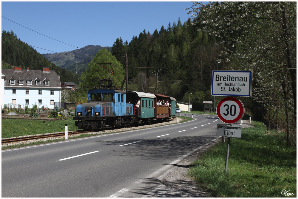 Anlsslich der Ausstellungserffnung „175 Jahre Eisenbahn in sterreich“ in Mixnitz, gab es am 28.4.2012 zwei Sonderzge mit der Lok E3 auf der Breitenauerbahn. 
Breitenau St.Jakob  